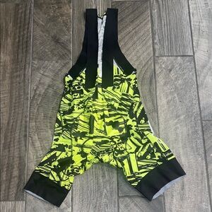 NWOT Men's Black and Yellow Cycling Bib Shorts